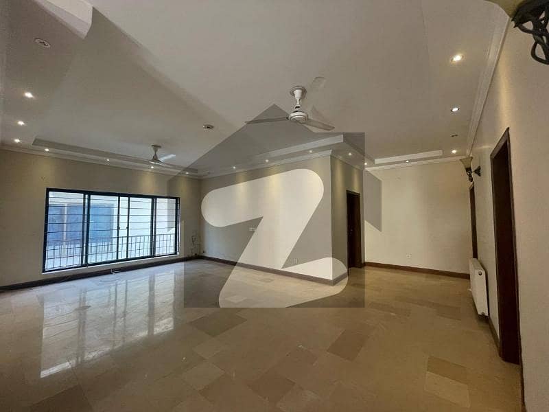 E 11 Upper Portion Is Available For Rent