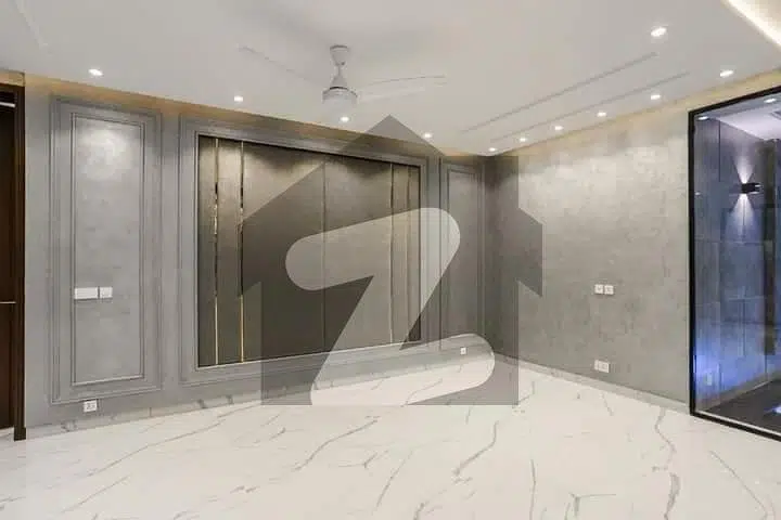 1 Kanal Upper Portion Beautiful Modern Design Upper Portion Available For Rent In DHA Phase 7