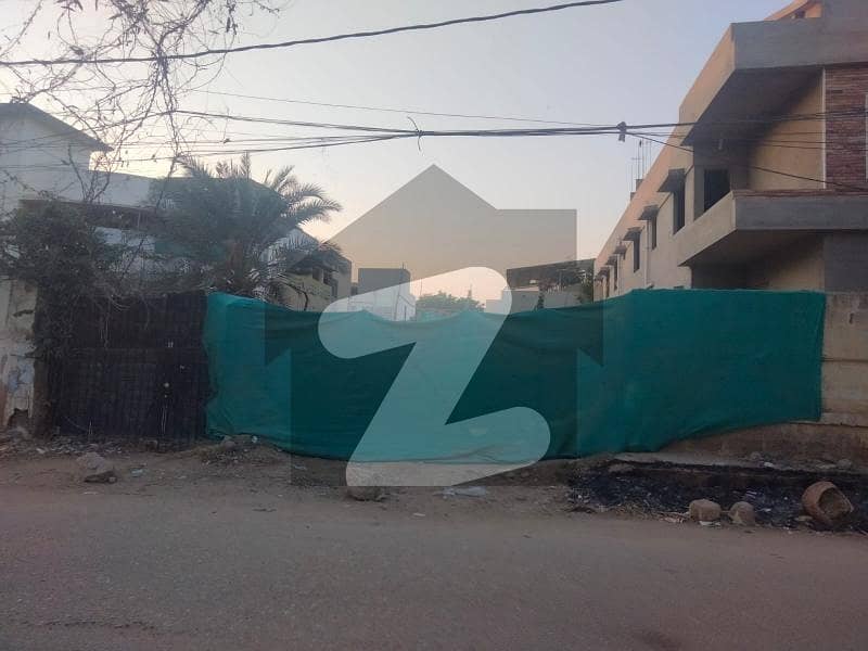 پی ای سی ایچ ایس بلاک 2 پی ای سی ایچ ایس,جمشید ٹاؤن,کراچی میں 1 کنال رہائشی پلاٹ 10.1 کروڑ میں برائے فروخت۔