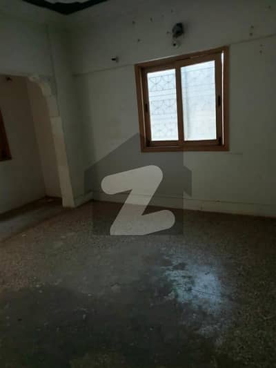 Flat Available For Sale In North Nazimabad Block F