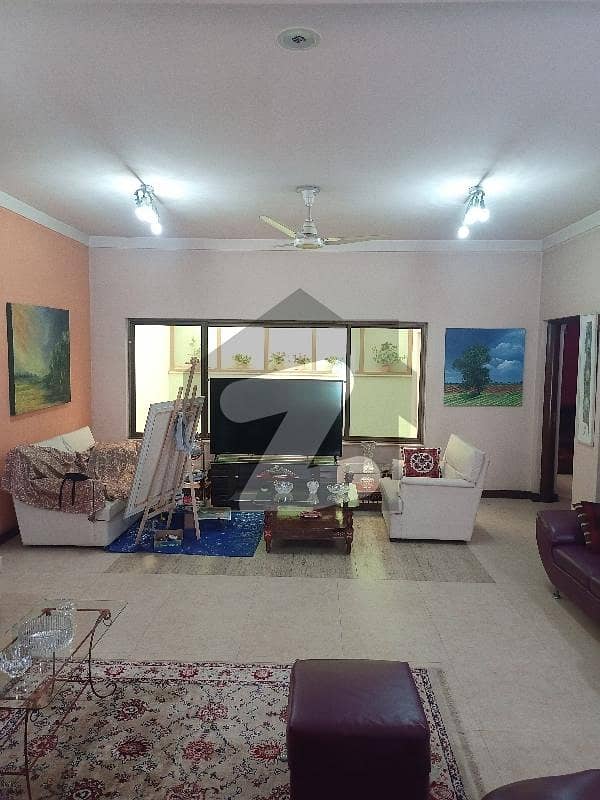 1 Kanal Beautiful Separate Gate Upper Portion For Rent In Wapda Town.