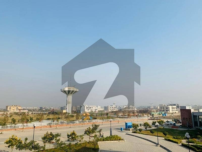 Prime Location 1 Kanal Residential Plot Up For Sale In DHA Phase 1