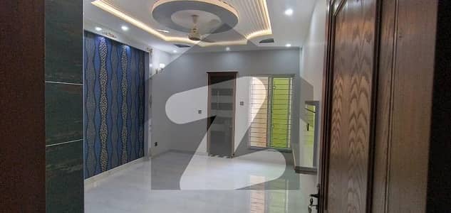DOUBLE STOREY HOUSE 5 BED DRAWING ROOM 2 KITCHEN