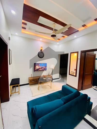 بحریہ ٹاؤن سیکٹرڈی بحریہ ٹاؤن,لاہور میں 2 کمروں کا 4 مرلہ فلیٹ 63.0 ہزار میں کرایہ پر دستیاب ہے۔