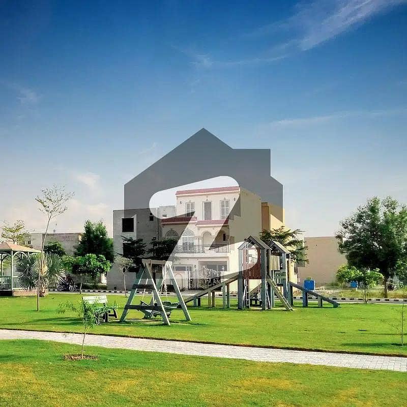1 Kanal Residential Plot Near To 100ft Road Near To Park For Sale In Lake City Sector M2