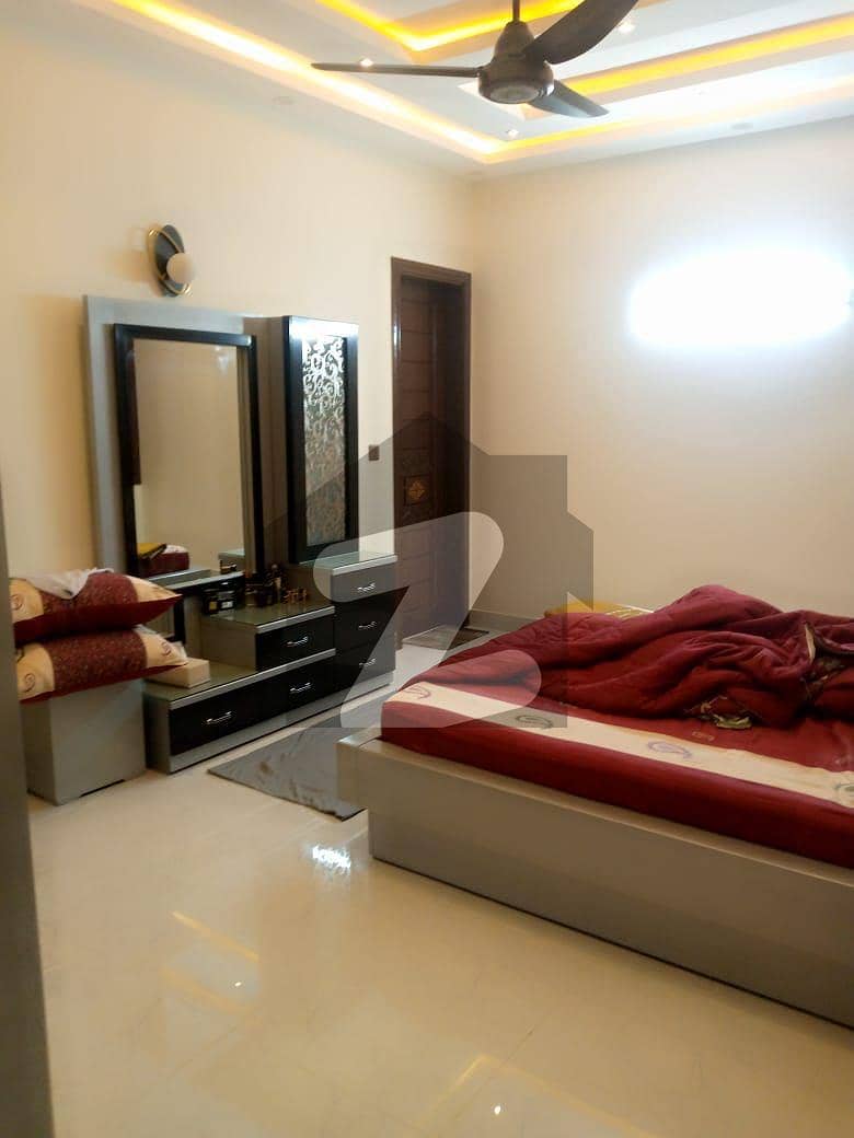 گلشنِ جمال گلشنِ اقبال ٹاؤن,کراچی میں 9 کمروں کا 12 مرلہ مکان 7.75 کروڑ میں برائے فروخت۔