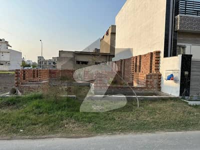 5 Marla Facing Mosque Plot With Complete Foundation Work For Sale In Platinum Block Park View City Lahore