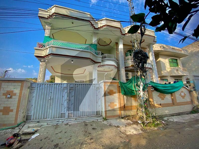 پشاور روڈ راولپنڈی میں 5 کمروں کا 11 مرلہ مکان 3.7 کروڑ میں برائے فروخت۔
