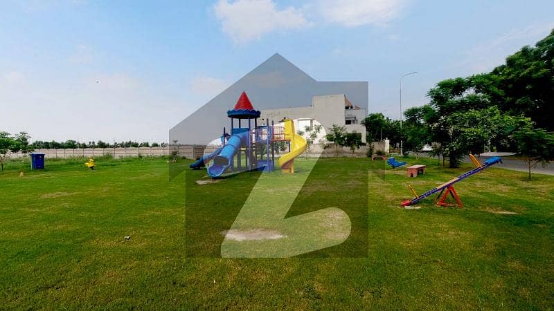 فضائیہ ہاؤسنگ سکیم فیز 1 - بلاک ای فضائیہ ہاؤسنگ سکیم فیز 1,فضائیہ ہاؤسنگ سکیم,لاہور میں 1 کنال رہائشی پلاٹ 3.65 کروڑ میں برائے فروخت۔