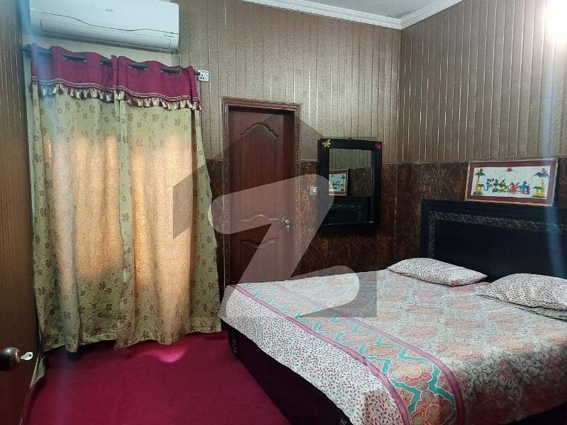 نواب ٹاؤن لاہور میں 2 کمروں کا 5 مرلہ مکان 1.05 کروڑ میں برائے فروخت۔