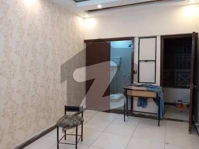 Flat For Rent In Shoaib Plaza