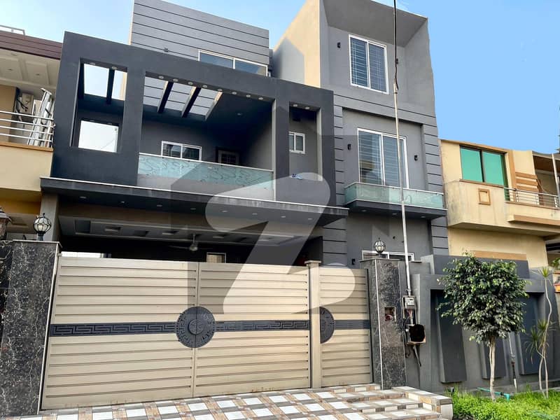 Brand New Untouched House FOR SALE In Wapda Town At Best Price