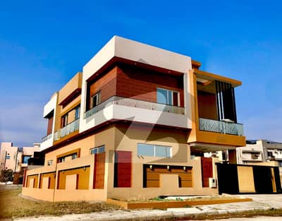 بحریہ ٹاؤن فیز 8 بحریہ ٹاؤن راولپنڈی,راولپنڈی میں 5 کمروں کا 10 مرلہ مکان 3.9 کروڑ میں برائے فروخت۔