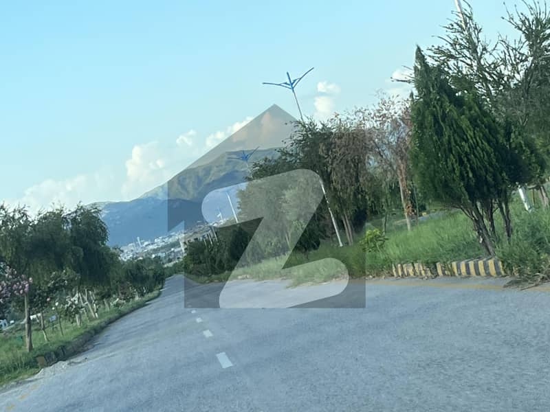 10 Marla plot for sale on heighted location with beautiful and clear view of Margalla Hills.