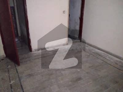 A Well Designed Upper Portion Is Up For Rent In An Ideal Location In Karachi