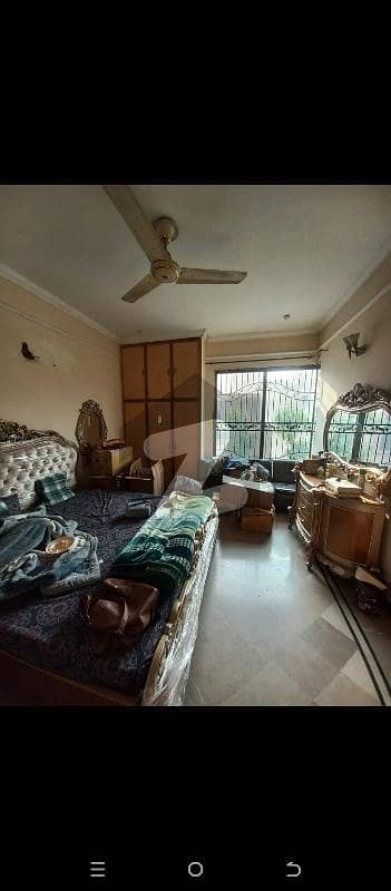جوہر ٹاؤن لاہور میں 2 کمروں کا 5 مرلہ بالائی پورشن 36.0 ہزار میں کرایہ پر دستیاب ہے۔