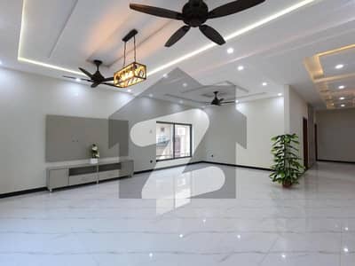 10 Marla Portion For Rent In Bahria Town