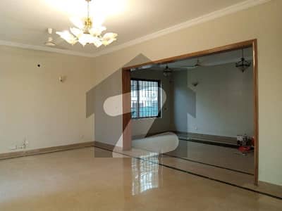 Beautiful House Triple Storey Prime Location Available For Rent In F-11 Islamabad