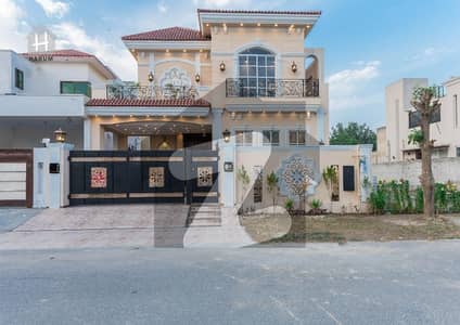 10 Marla Brand New Spanish Bungalow Available For Sale