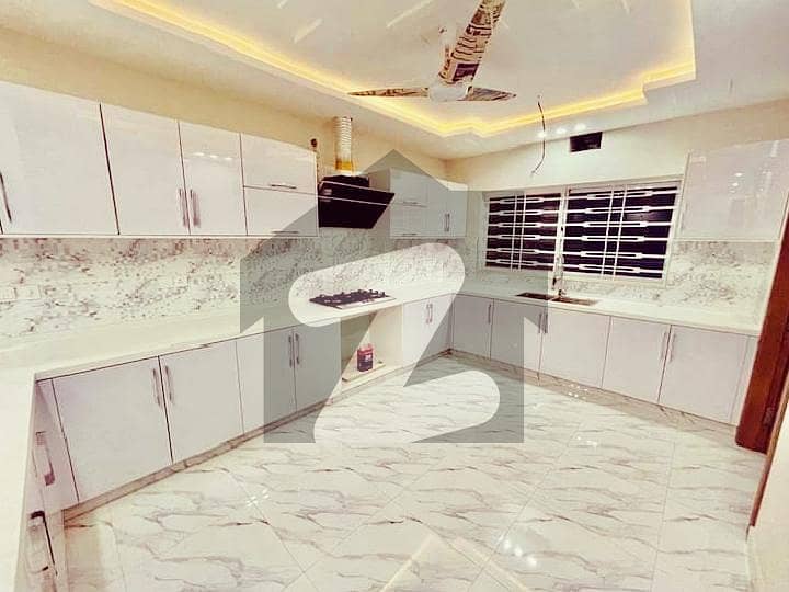 3 Storey 1 Kanal House Available For Rent Gulberg Green Islamabad