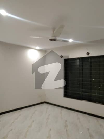 1 Kanal Portion For Rent