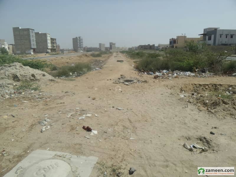 200 Sq. yards Most Prime Location Commercial Plot Main Khy Itehad Corner