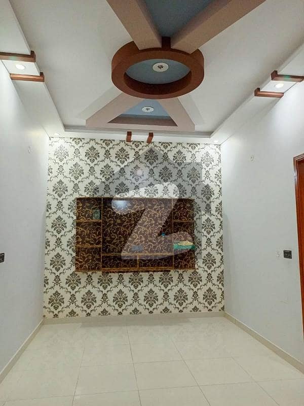سادی ٹاؤن - بلاک 4 سعدی ٹاؤن,سکیم 33,کراچی میں 5 کمروں کا 5 مرلہ مکان 2.3 کروڑ میں برائے فروخت۔