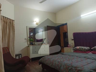 1 Bedroom Available In DHA Phase 3