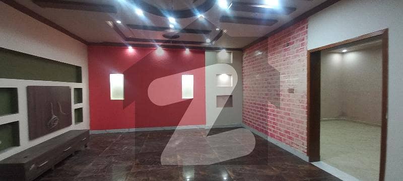 الرحمان گارڈن فیز 4 الرحمان گارڈن,لاہور میں 5 کمروں کا 8 مرلہ مکان 75.0 ہزار میں کرایہ پر دستیاب ہے۔
