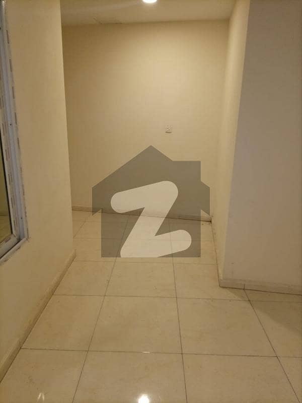 غوری ٹاؤن اسلام آباد میں 2 کمروں کا 5 مرلہ فلیٹ 23.0 ہزار میں کرایہ پر دستیاب ہے۔