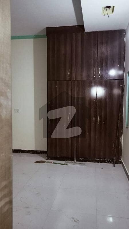 8 Marla House For Rent In Mamdot Blk Mustafa Town Lahore