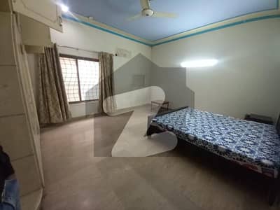 sial estate offer 1 kanal uper portion for rent in phase 4 separate entrance separate everything near markit near school near hospital