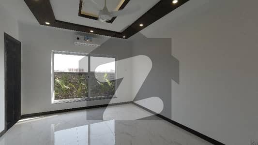 Spacious House Is Available For sale In Ideal Location Of DHA Phase 6