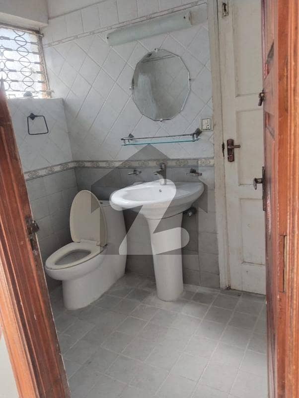 G10/1 30x50 House For Rent