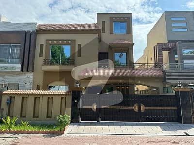 10 Marla Used House Gass Available Renovated House Sector C Near To Talwar Chowk , Super Hot Location Demand 3.3