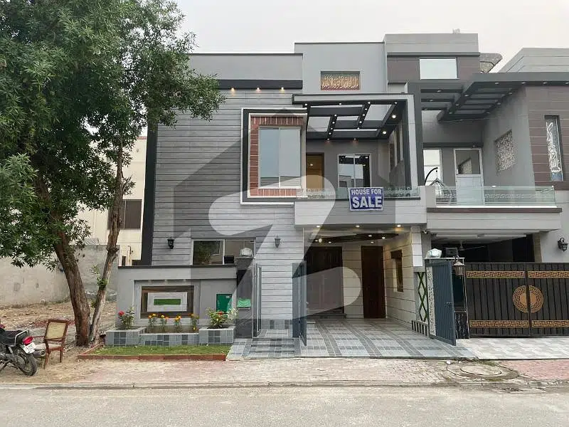 5 Marla House For Sale At Ideal Location In Bahria Town Lahore