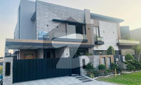 10 Marla Beautiful House Available For Sale At Hot Location DHA Lahore
