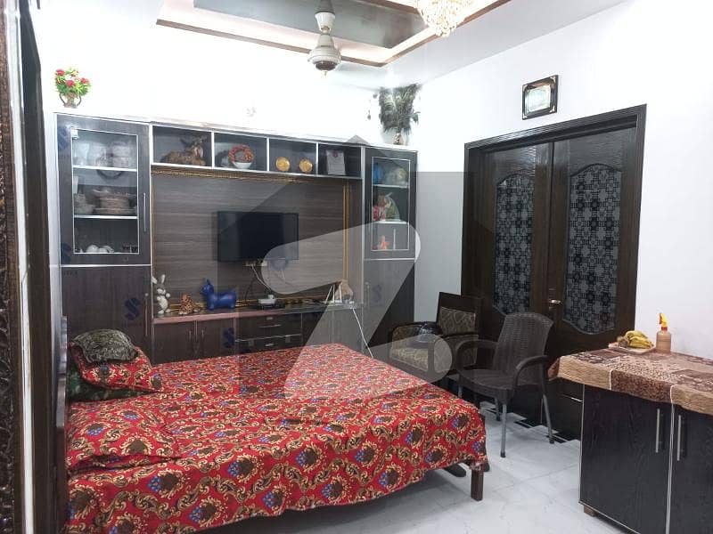 لاھور موٹروے سٹی لاہور میں 4 کمروں کا 7 مرلہ مکان 1.8 کروڑ میں برائے فروخت۔