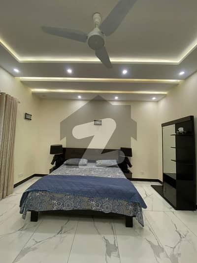 1 KANAL LOWER PORTION WITH SOLAR FOR RENT IN DHA PHASE 8 LAHORE