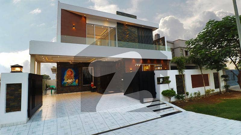 1 Kanal Modern Design Full House For Rent In DHA Phase 7