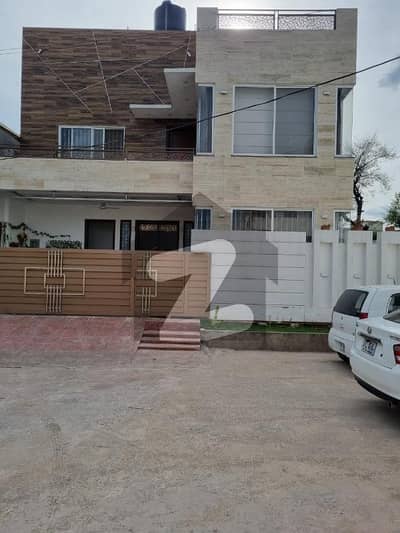Beautiful New House's Upper Portion For Rent
