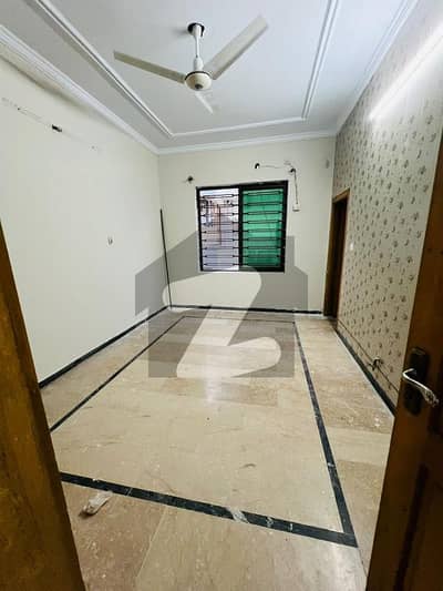آئی ۔ 10/4 آئی ۔ 10,اسلام آباد میں 10 کمروں کا 8 مرلہ مکان 1.65 لاکھ میں کرایہ پر دستیاب ہے۔