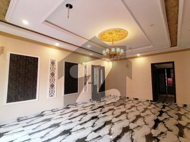 مرغزار آفیسرز کالونی ۔ بلاک ڈی مرغزار آفیسرز کالونی,لاہور میں 7 کمروں کا 1 کنال مکان 7.0 کروڑ میں برائے فروخت۔
