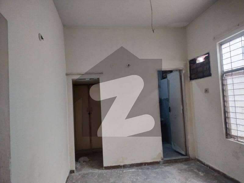 UPPER PORTION AVAILABLE FOR RENT IN BADAR BLOCK