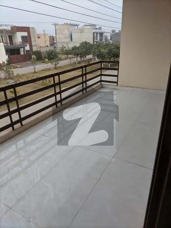 10 Marla Double Story House For Rent In Wapda Town Phase 2