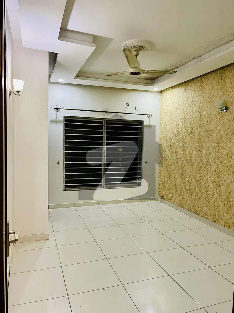 Stunning and affordable Upper Portion available for rent in Bahria Town Phase 4