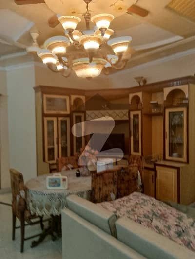 علامہ اقبال ٹاؤن ۔ راوی بلاک علامہ اقبال ٹاؤن,لاہور میں 5 کمروں کا 10 مرلہ مکان 4.35 کروڑ میں برائے فروخت۔
