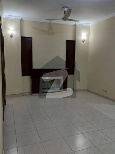 8 MARLA EXCELLENT IDEAL LUXURY CONDITION GOOD HOUSE FOR RENT IN SAFARI VILLAS BAHRIA TOWN LAHORE