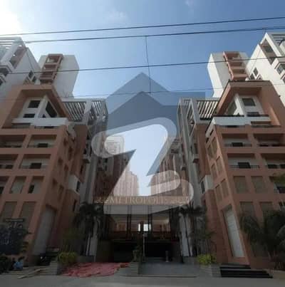 جناح ایونیو کراچی میں 4 کمروں کا 12 مرلہ فلیٹ 3.7 کروڑ میں برائے فروخت۔