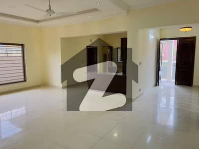 Centrally Located House For Sale In G-11/2 Available